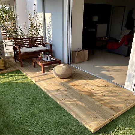 Spacious And Sunkissed 3Br & 2 Bathrooms Apartment アテネ エクステリア 写真