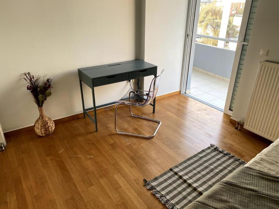 Spacious And Sunkissed 3Br & 2 Bathrooms Apartment アテネ エクステリア 写真