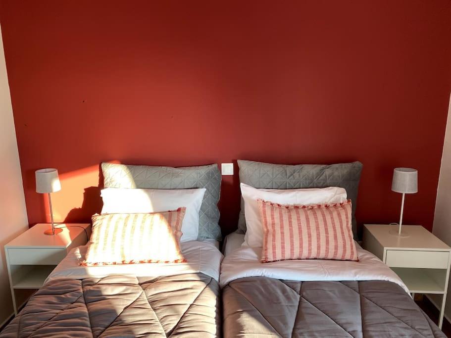 Spacious And Sunkissed 3Br & 2 Bathrooms Apartment アテネ エクステリア 写真