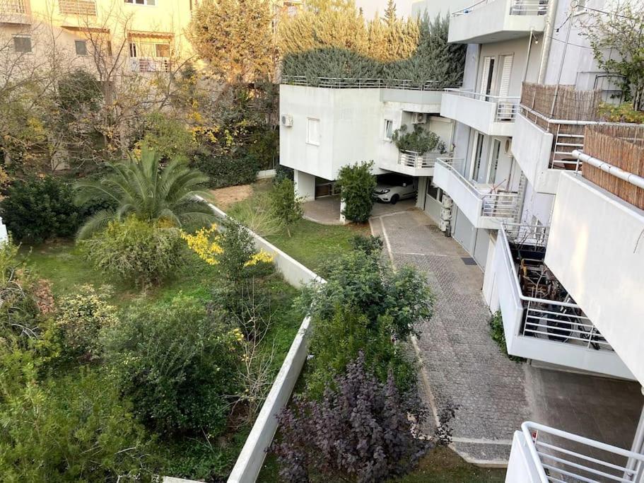 Spacious And Sunkissed 3Br & 2 Bathrooms Apartment アテネ エクステリア 写真